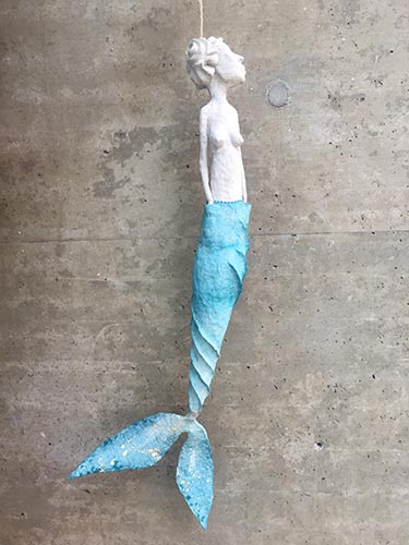 Meerjungfrau aus Pappmaché © Doerthe Loeper
